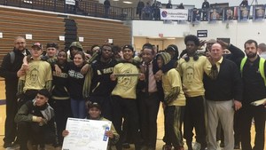 Congratulations Warren Wrestling! 2019 IHSAA Wrestling Regional Champions!