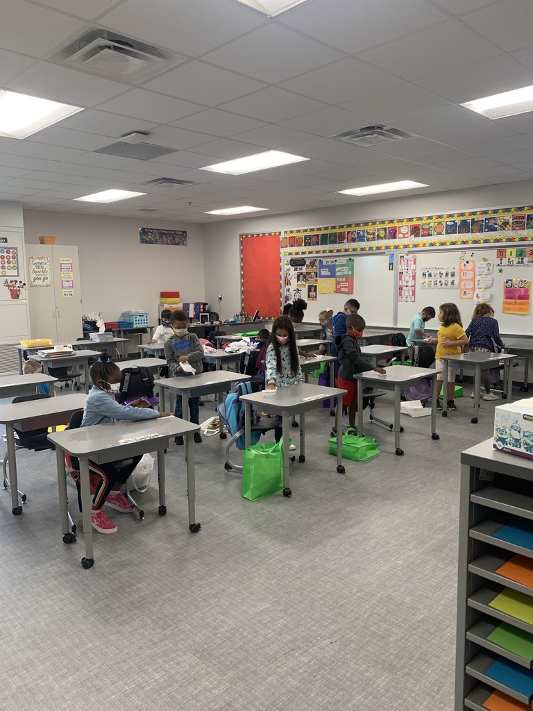 1st Grade Move-In Day