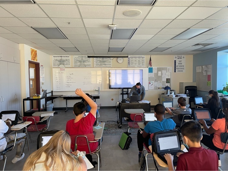 In 7th Grade E/LA - Students are annotating short stories with graphic organizers to dig deeper into a texts setting and details. Three cheers to Mr. Lovell’s and Mr. Heinemann’s classes.