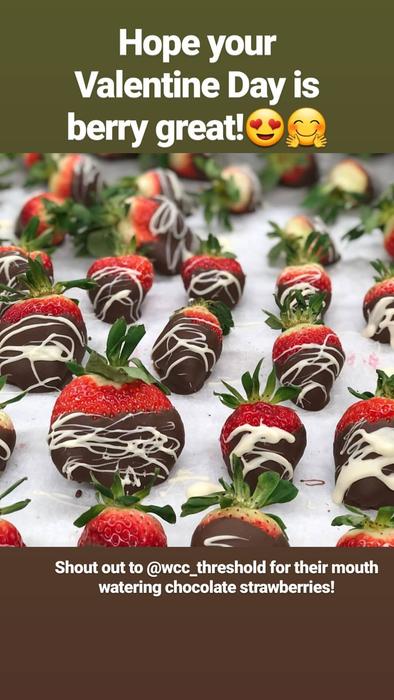 Chocolate covered strawberries for Valentine's Day!